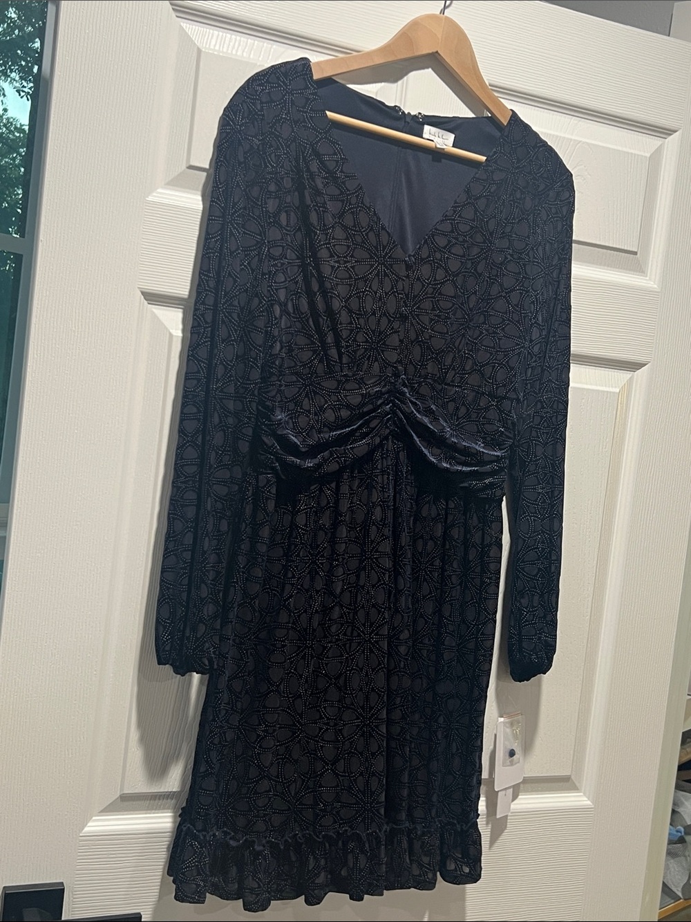 Nicole Miller Navy Blue Velvet-Detail V-Neck Long Sleeve Dress